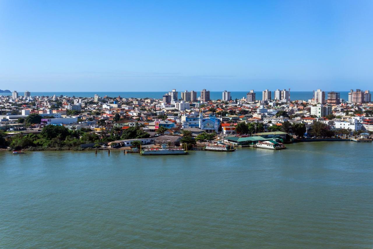 Mercure Itajai Navegantes Buitenkant foto